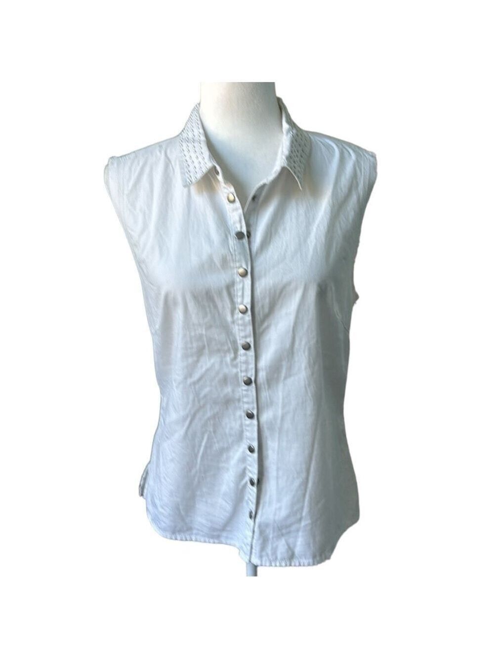 Aqua Bloomindales White Sleeveless Top Beaded Collar Size Large NWT